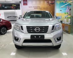 Nissan Navara E 2017 - Bán Nissan Navara E 2017 (MT, 4x2), màu bạc, nhập khẩu, giá tốt, mua xe chỉ với 150 triệu ban đầu giá 605 triệu tại Hà Nội