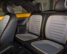 Volkswagen Beetle   2017 - Bán Volkswagen Beetle sản xuất 2017, màu vàng, nhập khẩu giá 1 tỷ 469 tr tại Hải Phòng