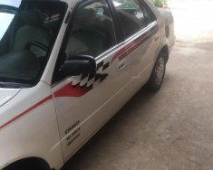 Toyota Corolla 1999 - Cần bán Toyota Corolla sản xuất năm 1999, màu trắng, giá chỉ 125 triệu giá 125 triệu tại Quảng Bình