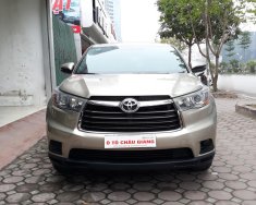 Toyota Highlander LE 2014 - Cần bán Toyota Highlander LE đời 2014, màu vàng, xe nhập giá 1 tỷ 750 tr tại Hà Nội