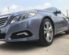 Mercedes-Benz E class 250 2010 - Bán Mercedes 250 sản xuất năm 2010, màu xanh lam, nhập khẩu nguyên chiếc, số tự động giá cạnh tranh giá 745 triệu tại Tp.HCM