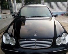 Mercedes-Benz C class C200 2002 - Cần bán xe Mercedes-Benz C200 đăng ký 2002, còn mới, giá tốt 185 triệu giá 185 triệu tại Quảng Ngãi