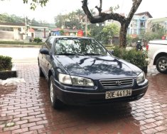 Toyota Camry 2002 - Bán Toyota Camry sản xuất 2002, nhập khẩu nguyên chiếc, giá 290tr giá 290 triệu tại Yên Bái