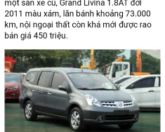 Nissan Grand livina 2013 - Cần bán gấp Nissan Grand Livina đời 2013, màu xám xe gia đình giá 420 triệu tại Đắk Lắk
