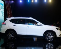 Nissan X trail 2.5 SV 4WD 2018 - Bán ô tô Nissan X trail 2.5 SV 4WD đời 2018, màu trắng, giá ưu đãi - LH: 097.333.2327 giá 1 tỷ 13 tr tại Nghệ An