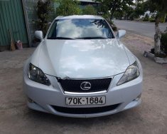 Lexus IS 250 2005 - Cần bán gấp Lexus IS 250 năm 2005, màu trắng, nhập khẩu nguyên chiếc giá 635 triệu tại Đồng Tháp