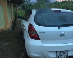 Hyundai i20 2011 - Cần bán lại xe Hyundai i20 năm sản xuất 2011, màu trắng giá cạnh tranh giá 340 triệu tại Nghệ An