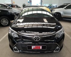 Toyota Camry Q 2015 - Cần bán xe Toyota Camry Q sản xuất năm 2015, màu đen giá 1 tỷ 150 tr tại Tp.HCM