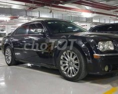 Chrysler 300M 2010 - Bán xe Chrysler 300M sản xuất 2010, màu đen, xe nhập giá 950 triệu tại Hà Nội