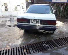 Nissan Bluebird 1992 - Cần bán lại xe Nissan Bluebird sản xuất 1992, màu trắng, 38 triệu giá 38 triệu tại Nam Định