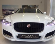 Jaguar XF Prestige 2017 - Cần bán Jaguar XF Prestige đời 2018, màu trắng, phân khúc sedan thể thao hạng sang, giao ngay giá 3 tỷ 222 tr tại Đà Nẵng