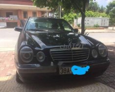 Mercedes-Benz E class 2001 - Cần bán xe Mercedes sản xuất năm 2001, màu đen xe gia đình, giá tốt giá 186 triệu tại Bắc Ninh