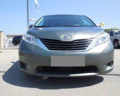 Toyota Sienna LE  2010 - Bán Toyota Sienna LE đời 2010, màu xám, nhập khẩu  giá 1 tỷ 160 tr tại Tp.HCM