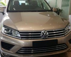 Volkswagen Touareg 2016 - Bán Volkswagen Touareg - Chiến binh sa mạc, chinh phục mọi địa hình giá 2 tỷ 450 tr tại Khánh Hòa