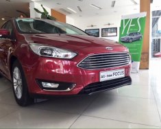 Ford Focus Titanium 2018 - Bán Focus Titanium cao cấp màu đỏ, trắng, xám, giao ngay tại Hà Giang, giá tốt, trả góp lãi thấp LH: 0941921742 giá 710 triệu tại Hà Giang