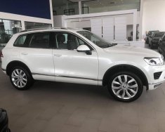 Volkswagen Touareg 3.6L V6 FSI 2018 - Bán xe Volkswagen Touareg 3.6L V6 FSI, màu trắng, xe nhập mới chính hãng, hỗ trợ trả góp. LH hotline: 0933 365 188 giá 2 tỷ 499 tr tại Tp.HCM