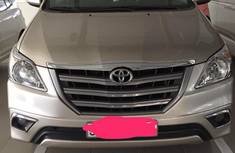 Acura CL 2016 - Cần bán Toyota Innova 2.0E 2016 giá 678 triệu tại