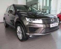 Volkswagen Touareg GP 2017 - Bán xe Touareg 3.6, V6 cỡ lớn, phong cách Châu Âu, LH: 0944064764 có giá tốt giá 2 tỷ 399 tr tại Tp.HCM