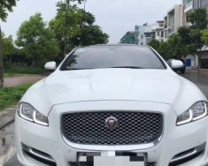 Jaguar XJ   AT  2016 - Cần bán xe cũ Jaguar XJ AT đời 2017, màu trắng, nhập khẩu  giá 4 tỷ 850 tr tại Hà Nội