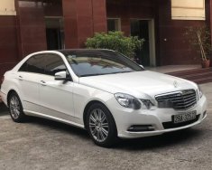 Mercedes-Benz E class  E300  2011 - Bán xe Mercedes E300 2011, màu trắng, giá 968tr giá 968 triệu tại Hà Nội