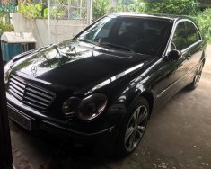 Mercedes-Benz C class C240 2005 - Cần bán gấp xe Mec C240, gia đình đi, xe chính chủ giá 260 triệu tại Bình Dương