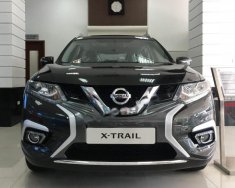 Nissan X trail  2.5 SV Luxury 4WD 2018 - Bán xe Nissan X trail 2.5 SV Luxury 4WD sản xuất năm 2018, màu đen giá 1 tỷ 75 tr tại Quảng Ninh