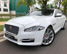 Jaguar XJ series L 3.0 Portfolio 2016 - Bán xe Jaguar XJ Series L 3.0 Portfolio sản xuất năm 2016, màu trắng  giá 4 tỷ 850 tr tại Hà Nội