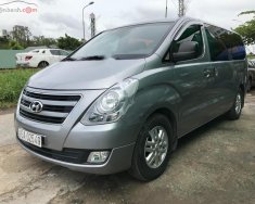 Hyundai Grand Starex  2.5MT  2016 - Cần bán lại xe Hyundai Grand Starex 2.5MT sản xuất 2016, màu bạc, nhập khẩu nguyên chiếc giá 810 triệu tại Cần Thơ