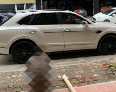 Bentley Bentayga 2016 - Xe Bentley Bentayga đặc biệt được đặt riêng và full đầy đủ option duy nhất hiện tại Việt Nam có sẵn, giao ngay giá 10 tỷ 650 tr tại Tp.HCM