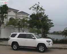 Toyota 4 Runner SR5 2014 - Cần bán lại xe Toyota 4 Runner SR5 sản xuất năm 2014, màu trắng, nhập khẩu nguyên chiếc số tự động giá 2 tỷ 300 tr tại Thái Nguyên