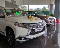 Mitsubishi Pajero Sport 2018 - Bán xe gầm cao Mitsubishi Pajero máy dầu giá tốt, xe màu trắng có sẵn giao ngay ở Quảng Bình giá 1 tỷ 60 tr tại Quảng Bình