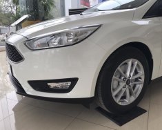 Ford Focus Trend 4D 2018 - Bán Ford Focus 2018, xe giao ngay, giá giảm sâu, hỗ trợ vay trả góp 80%, LH 0987987588 tại Bắc Kạn giá 570 triệu tại Bắc Kạn