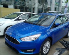 Ford Focus 2018 - Hỗ trợ vay mua xe Ford Focus đời 2018, màu xanh lam, cho KH tỉnh Tuyên quang. Tặng gói phụ kiện giá 725 triệu tại Tuyên Quang