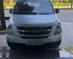 Hyundai Grand Starex Van 2.4 MT 2013 - Cần bán xe Hyundai Grand Starex màu bạc, số sàn, máy xăng, sản xuất 2013 giá 395 triệu tại Thanh Hóa