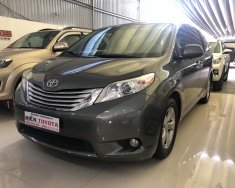 Toyota Sienna LE 2010 - Cần bán xe Toyota Sienna LE năm sản xuất 2010, màu xám (ghi), nhập khẩu nguyên chiếc giá 1 tỷ 500 tr tại Tp.HCM