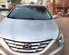 Hyundai Sonata  AT 2010 - Cần bán xe Hyundai Sonata AT 2010, màu bạc, xe đẹp giá 489 triệu tại Đồng Nai