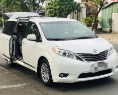 Toyota Sienna XLE 2013 - Bán Toyota Sienna XLE đời 2014, màu trắng, xe nhập giá 210 triệu tại Tp.HCM