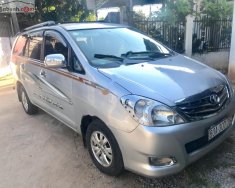 Toyota Innova J 2009 - Bán xe Toyota Innova J đời 2009, màu bạc, xe gia đình, giá tốt giá 285 triệu tại Đồng Nai