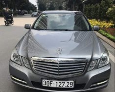 Mercedes-Benz E class E300  2010 - Cần bán Mercedes E300 năm 2010, màu xám giá 895 triệu tại Hà Nội