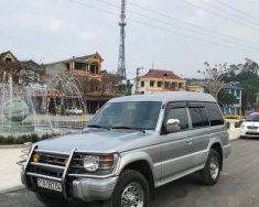 Mitsubishi Pajero 2004 - Bán Mitsubishi Pajero đời 2004, màu bạc giá cạnh tranh giá 230 triệu tại Yên Bái