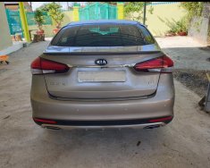 Kia Cerato 2.0AT 2017 - Bán xe Kia Cerato 2.0 AT bản full, màu vàng cát, sang trọng giá 630 triệu tại Ninh Thuận