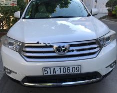 Toyota Highlander SE 2011 - Bán Toyota Highlander SE sản xuất 2011, màu trắng, xe nhập giá 1 tỷ 150 tr tại Tp.HCM