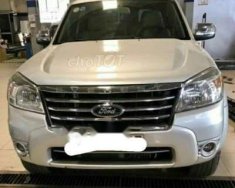 Ford Everest 2011 - Cần bán lại xe Ford Everest sản xuất 2011, màu bạc số tự động giá 470 triệu tại Cà Mau