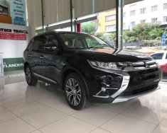 Mitsubishi Outlander 2.0 Premium 2019 - Bán xe Outlander 2.0 Premium, màu đen, tại Quảng Trị, hỗ trợ trả góp 80%, liên hệ: 0963.413.446 giá 908 triệu tại Quảng Trị