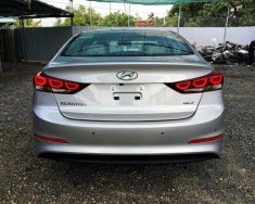 Hyundai Elantra   1.6 AT  2018 - Bán xe Hyundai Elantra 1.6 AT đời 2018, màu bạc giá 582 triệu tại Đồng Tháp