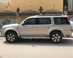 Ford Everest MT 2013 - Gia đình tôi cần bán chiếc xe Ford Everet số sàn, máy dầu, sản xuất cuối năm 2013, màu vàng cát giá 585 triệu tại Hà Nội