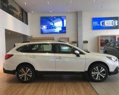 Subaru Outback 2.5 i-S EyeSight 2018 - Bán Subaru Outback 2.5 EyeSight tại miền Trung, màu trắng, nhập khẩu nguyên chiếc từ Nhật Bản giá 1 tỷ 777 tr tại Đà Nẵng