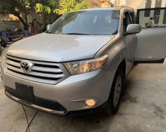 Toyota Highlander 2013 - Bán Toyota Highlander đời 2014, màu bạc, xe nhập  giá 580 triệu tại Tp.HCM