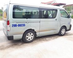 Toyota Hiace 2.5 2010 - Cần bán xe Toyota Hiace 2.5 năm sản xuất 2010, màu xanh lam giá 365 triệu tại Nghệ An