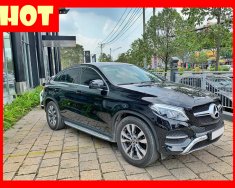 Mercedes-Benz GLE-Class GLE400 2019 - Bán xe Mercedes GLE400 couple đen 2019 chính hãng. Trả trước 1 tỷ 400 triệu nhận xe ngay giá 3 tỷ 450 tr tại Tp.HCM